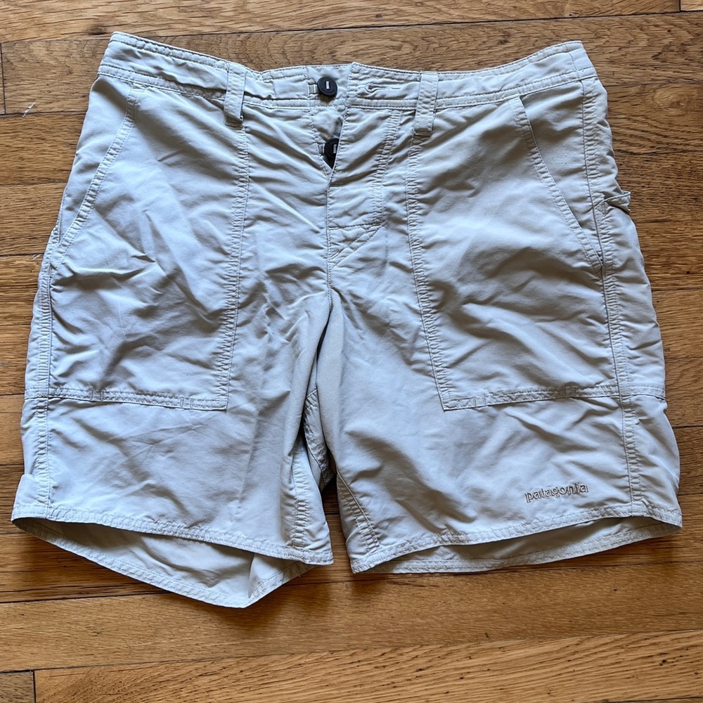 Patagonia Men's Tan Shorts